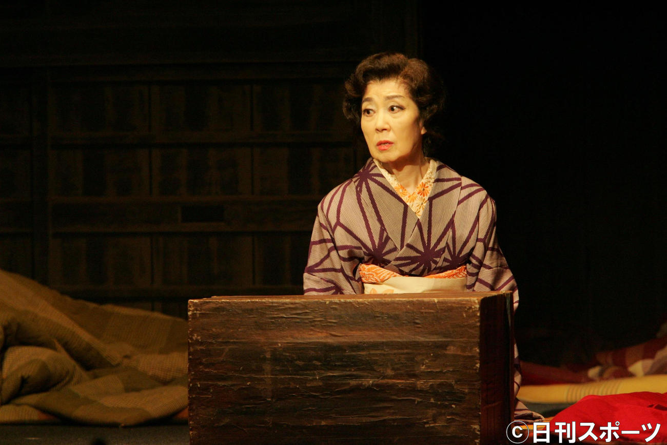 09年最後の公演となった「放浪記」の森光子さん