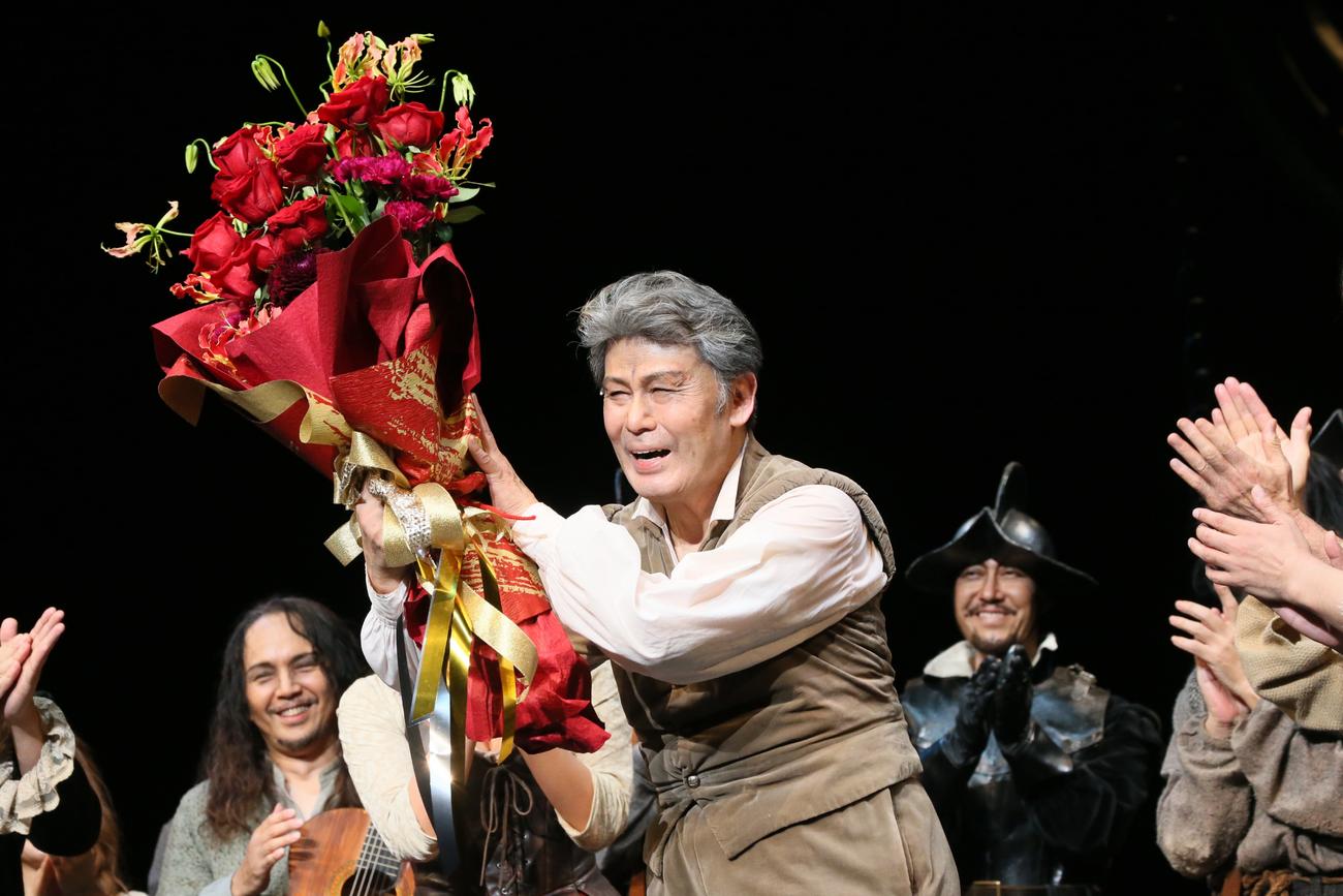 「ラ・マンチャの男」1300回を達成した松本白鸚（提供・東宝演劇部）