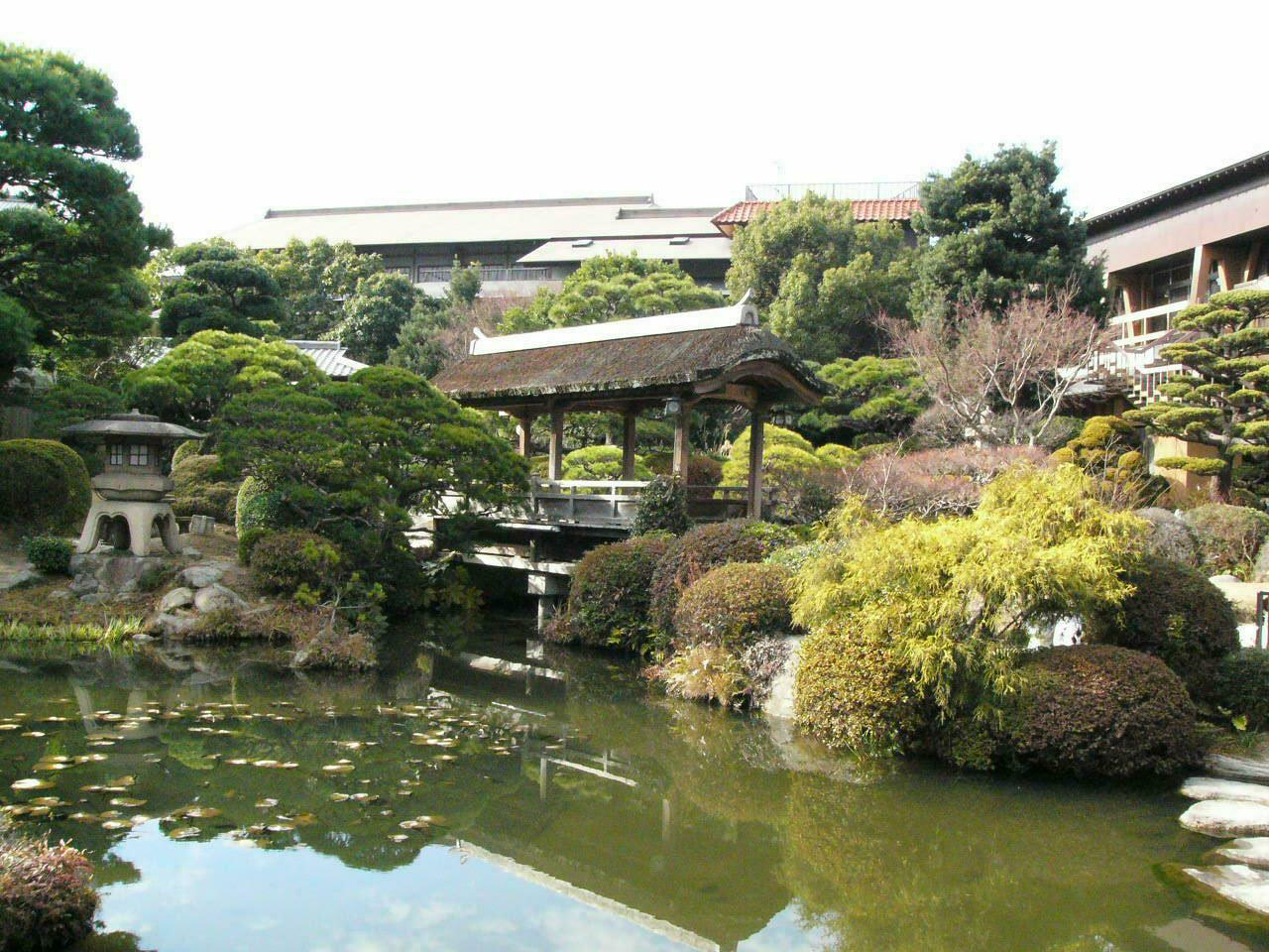 大丸別荘の日本庭園（2006年撮影）