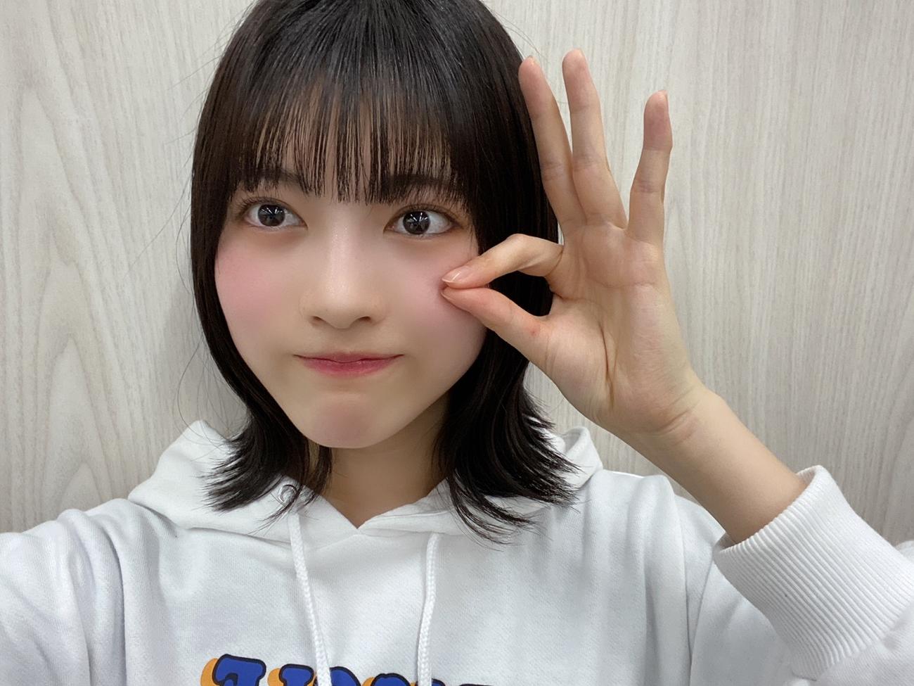#親指の付け根皮剥けたの見えとる