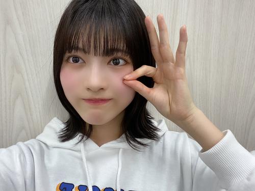 #親指の付け根皮剥けたの見えとる
