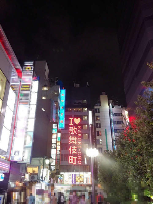 不夜城・歌舞伎町の「ルノアール」2店が深夜営業廃止…今年最大級の激震が筆者を襲った