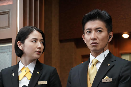 （C）2021東野圭吾／集英社・映画「マスカレード・ナイト」製作委員会
