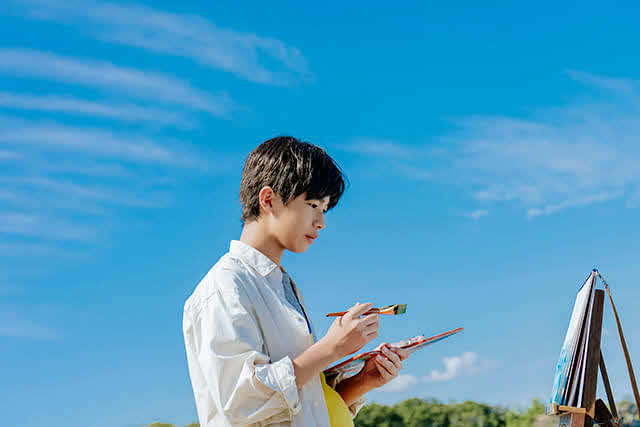 （C）2025映画「海辺へ行く道」製作委員会
