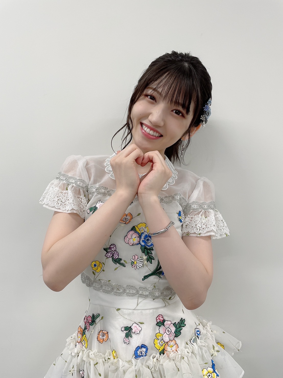 AKB48村山彩希