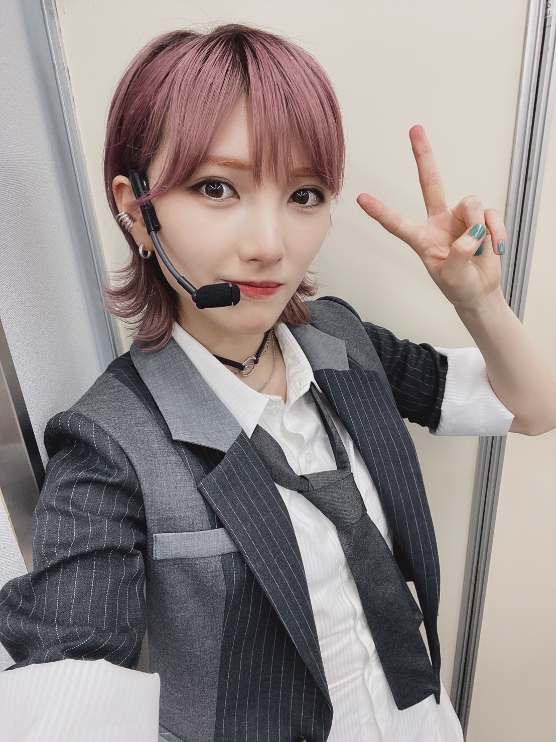 AKB48岡田奈々