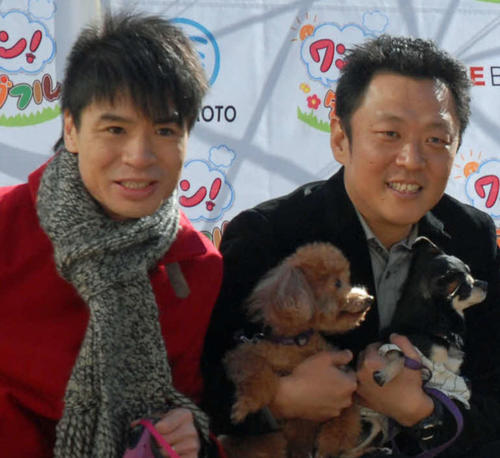 左からはりけ～んず前田登、新井義幸（2014年1月撮影）