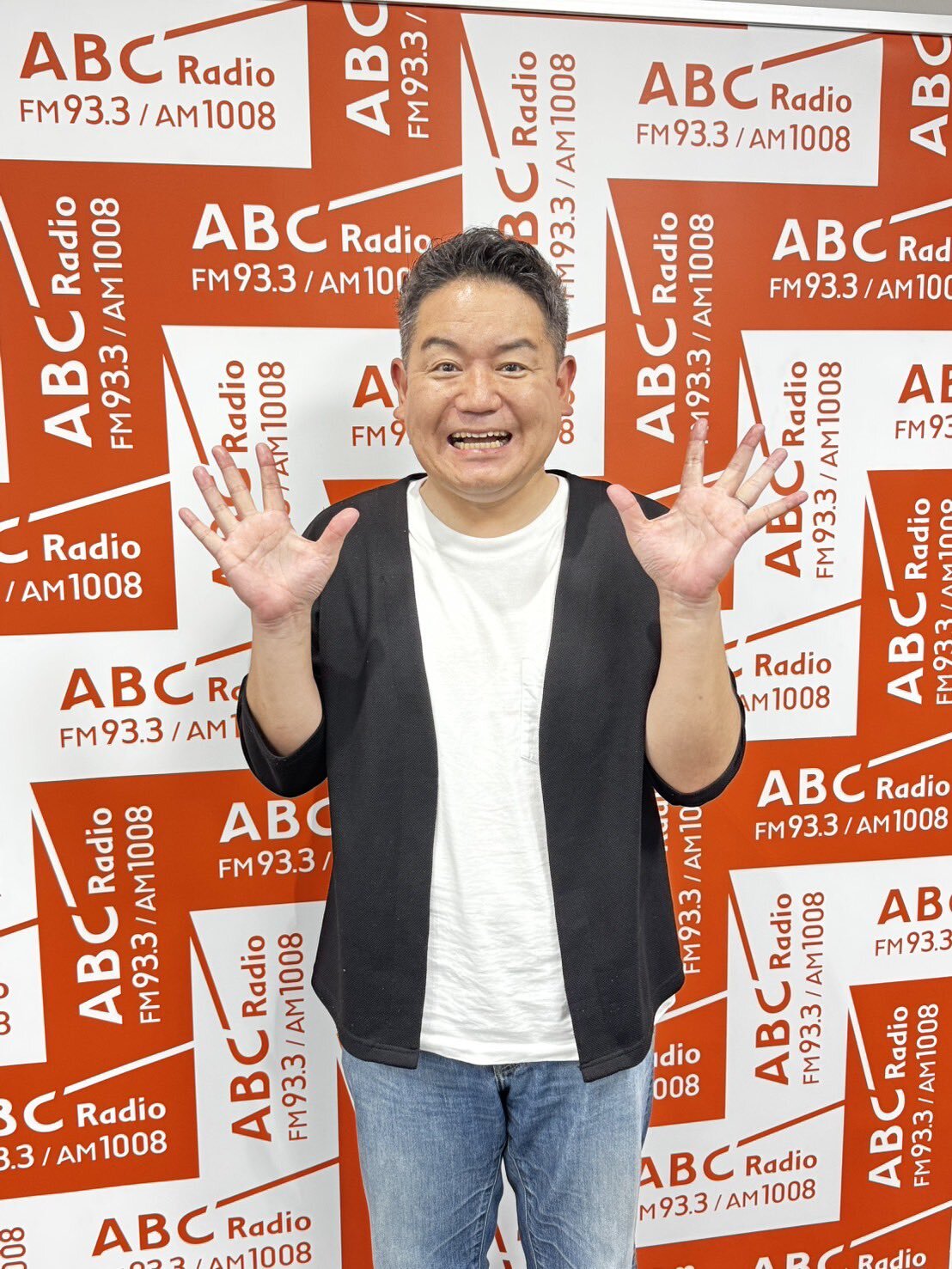 福井テレビを退社しフリーに。桑原達秋は父桑原征平の後を追う（写真は本人のXから）
