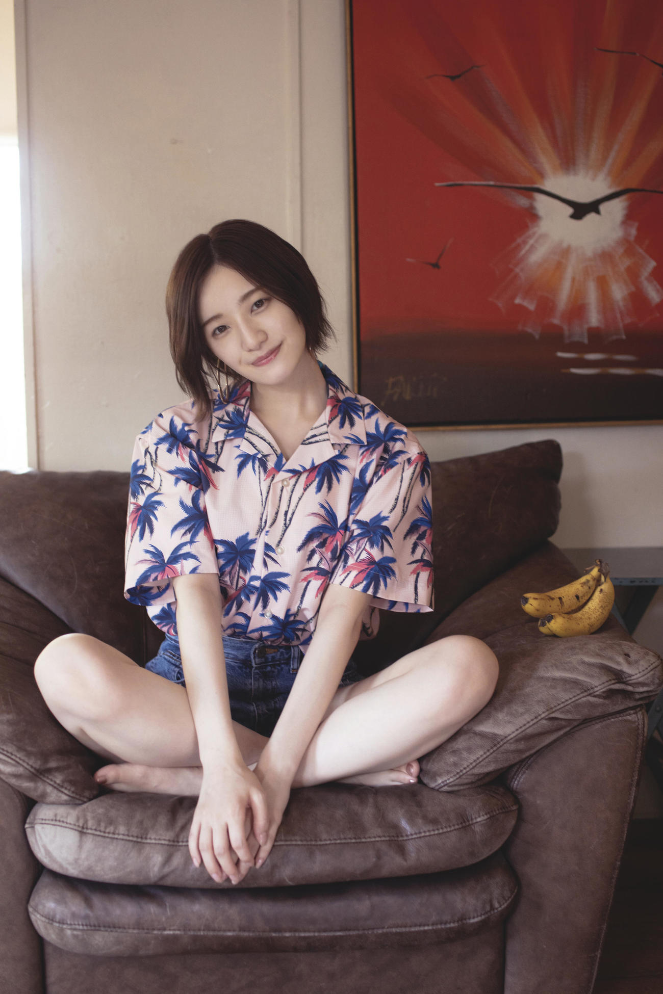 中田花奈初ソロ写真集の先行カット