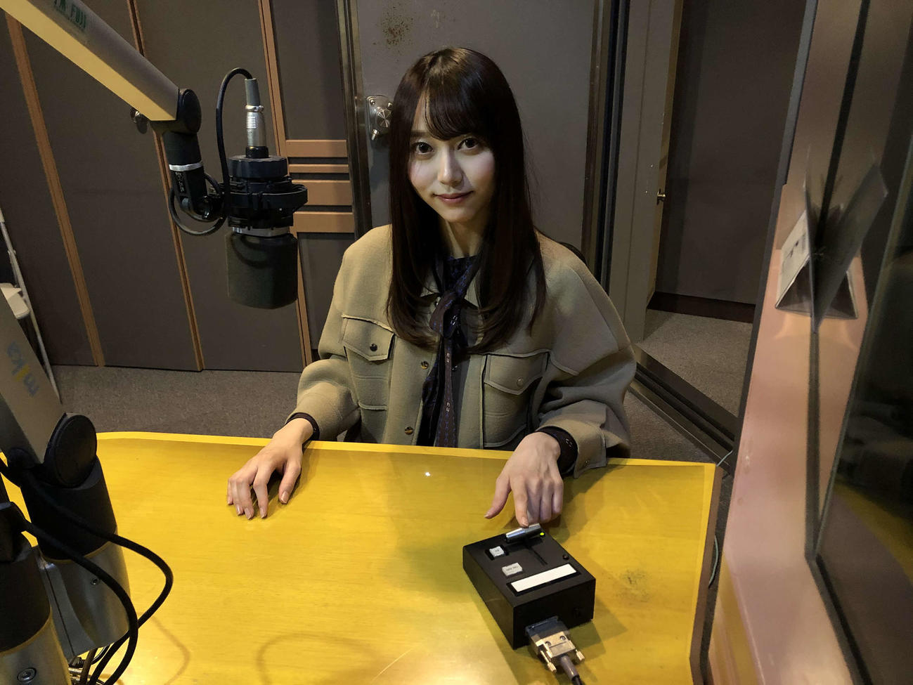 アシスタントMCに就任した弓木奈於