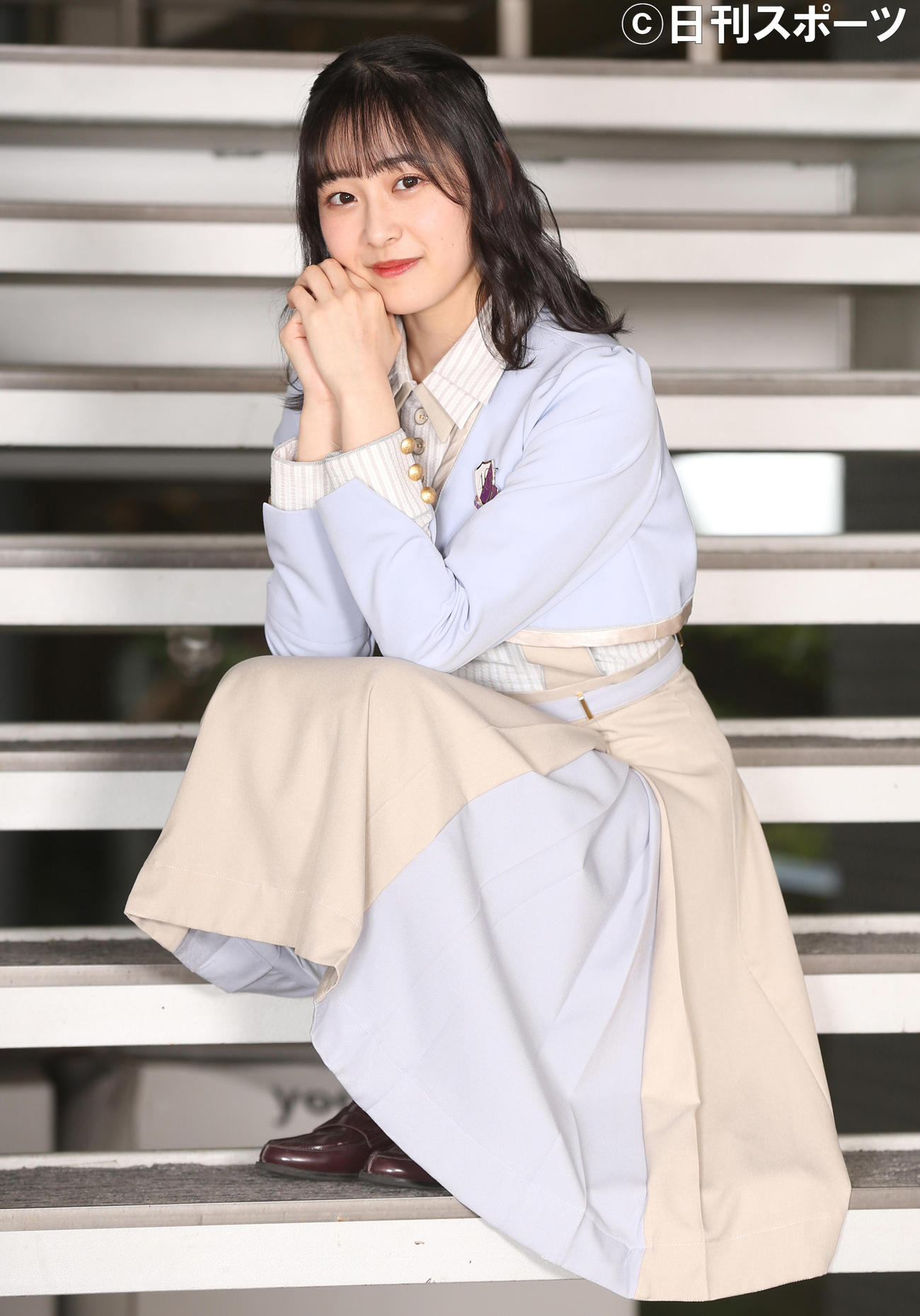 優しいまなざしでカメラを見つめる乃木坂46の向井葉月（撮影・野上伸悟）