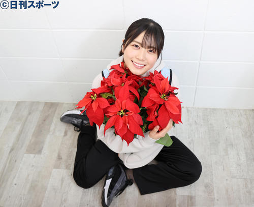 日向坂46丹生明里（撮影・浅見桂子）