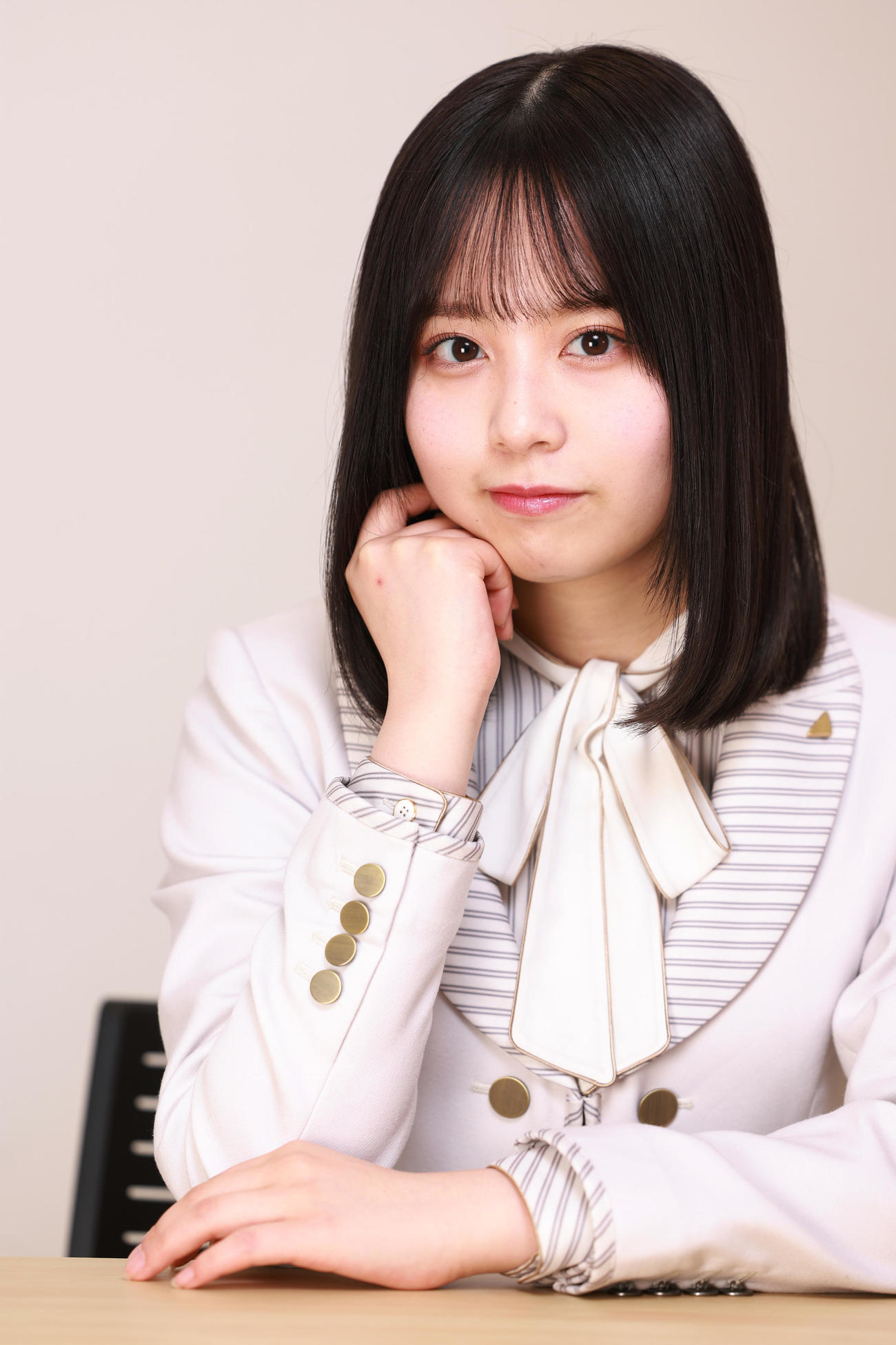 あどけなさの残る表情もかわいい佐藤璃果（撮影・中島郁夫）