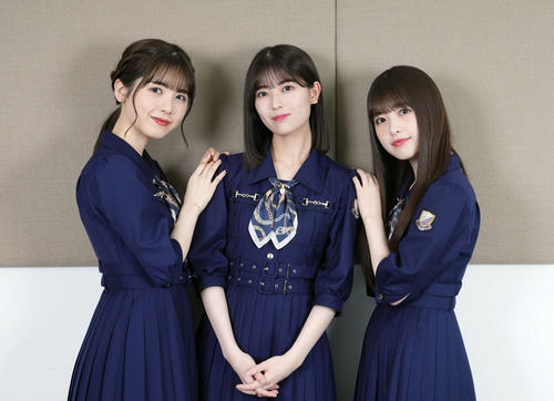 飛鳥先輩との思い出と感謝を語り合った、左から筒井あやめ、岩本蓮加、小川彩（撮影・狩俣裕三）