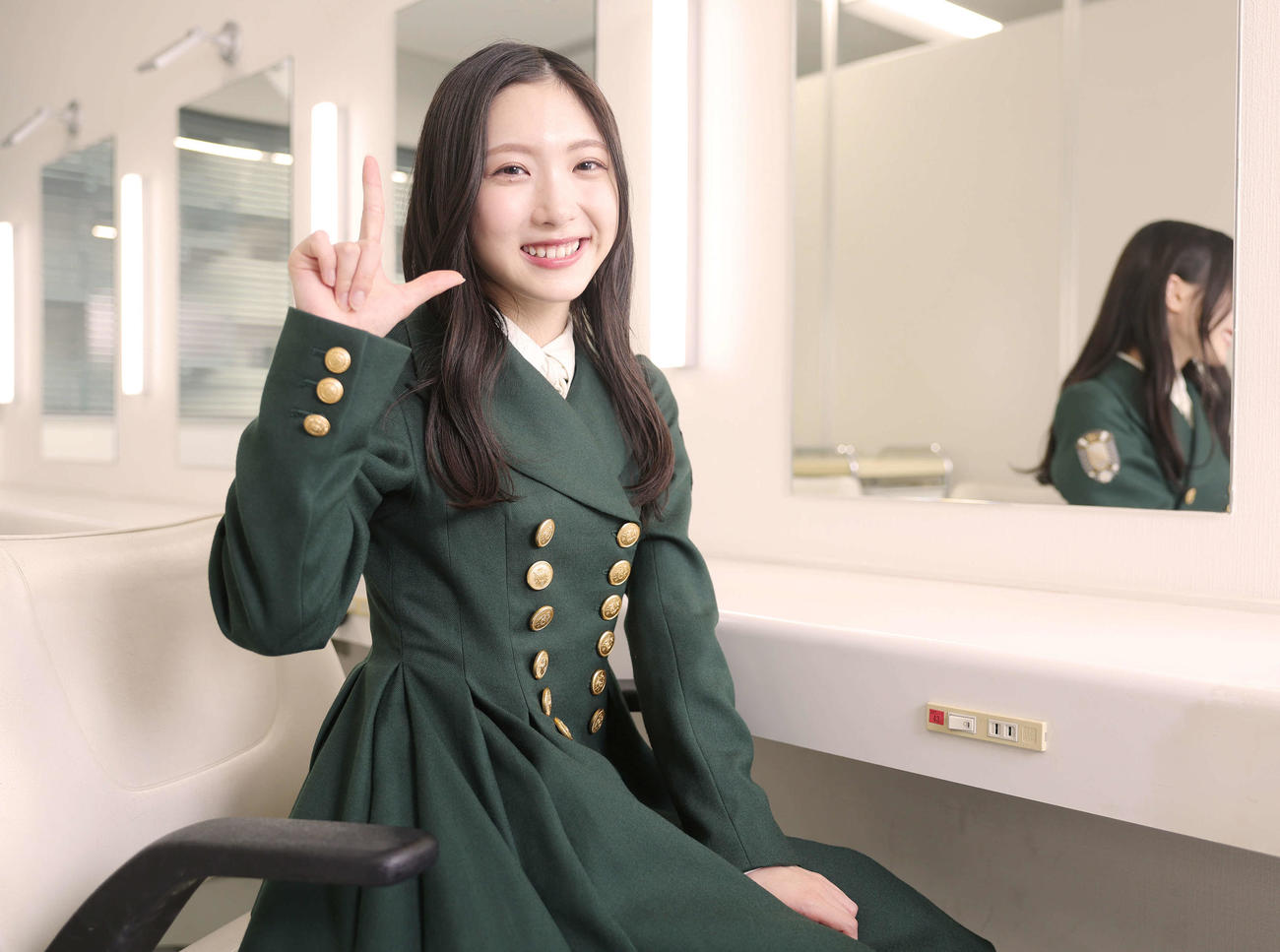 ラヴィット！ポーズをとる櫻坂46の谷口愛季（撮影・野上伸悟）