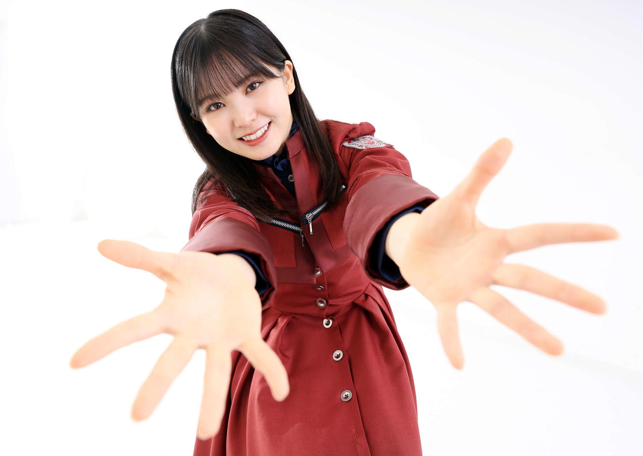 キラッキラの笑顔がまぶしい櫻坂46の遠藤理子（撮影・浅見桂子）