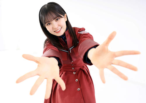 キラッキラの笑顔がまぶしい櫻坂46の遠藤理子（撮影・浅見桂子）