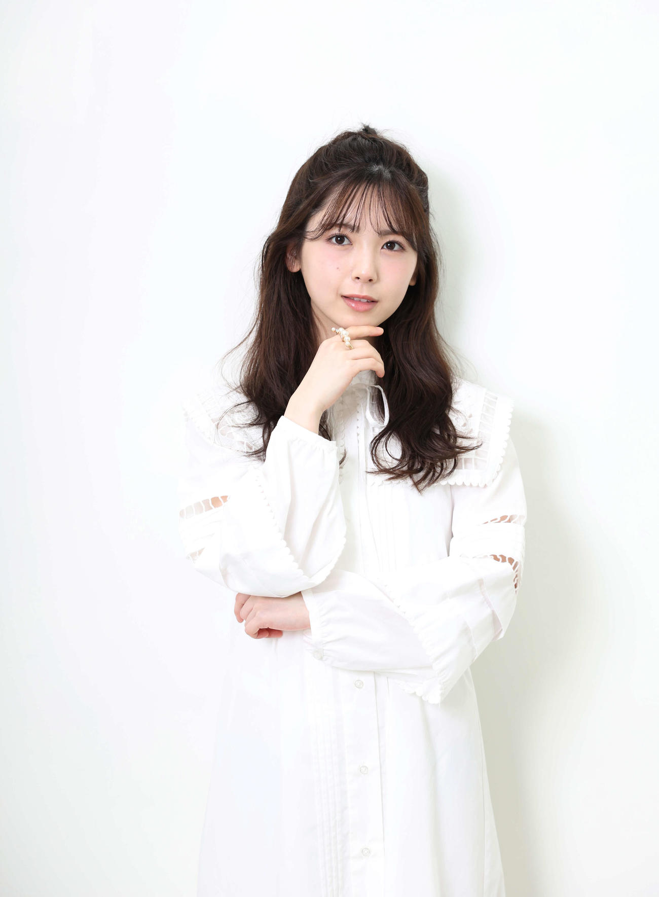 優しくカメラを見つめる乃木坂46筒井あやめ（撮影・増田悦実）