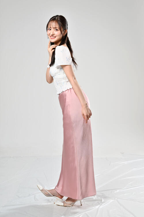 ファースト写真集を発表した乃木坂46金川紗耶(撮影・滝沢徹郎)
