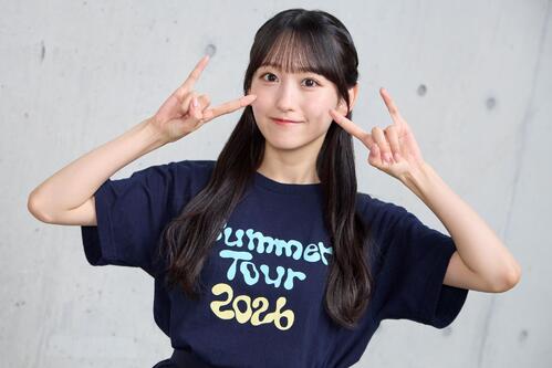 センターを務めるシングル「是非に及ばず」のポーズを決める乃木坂46一ノ瀬美空（撮影・佐久間美沙カメラマン）