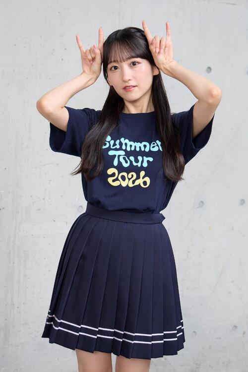センターを務めるシングル「是非に及ばず」のポーズを決める乃木坂46一ノ瀬美空（撮影・佐久間美沙カメラマン）