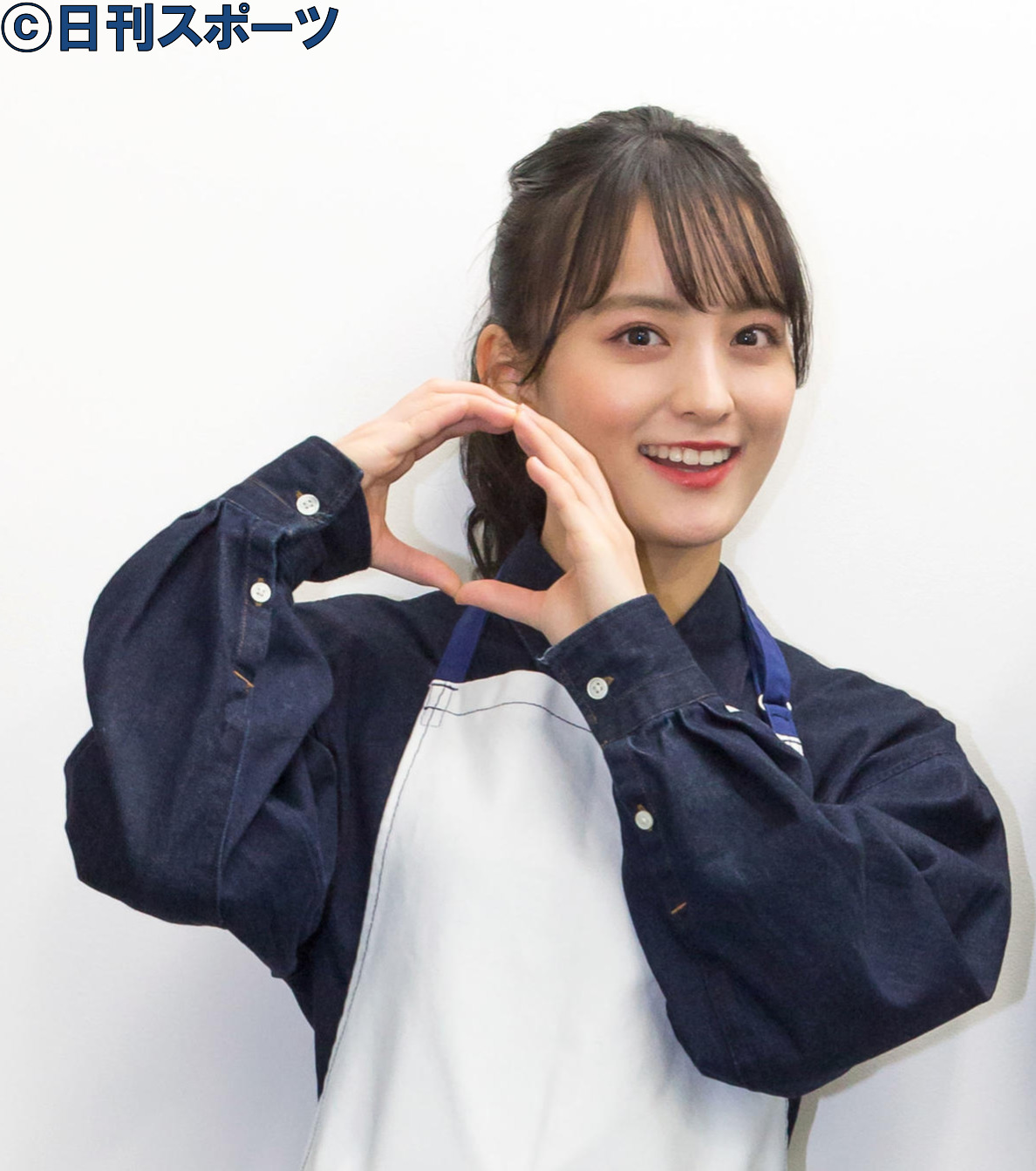 クックパッドLive生配信した、たこ虹の清井咲希（撮影・上山淳一）