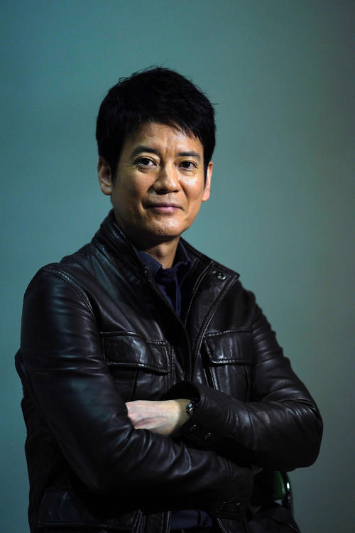 03年、社会人になった私は唐沢寿明さんのような大人になりたいと憧れた。現在、57歳の唐沢さん。かっこよすぎます。程遠いけど、少しでも魅力ある男性になれるよう努力します（撮影・江口和貴）
