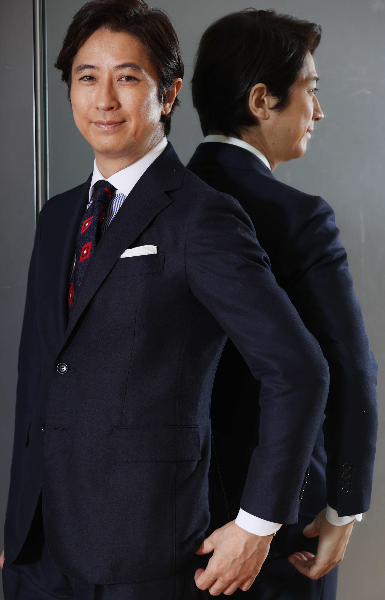 朝の顔にふさわしい、さわやかさがあふれる谷原章介（撮影・野上伸悟）