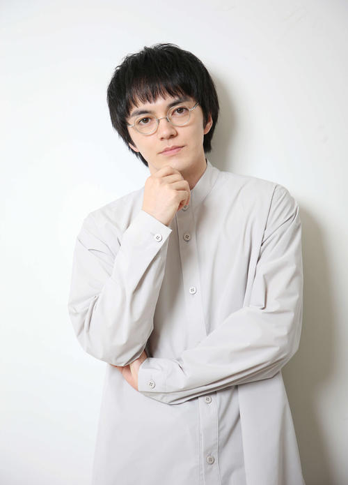 試行錯誤しながらも10代、20代、30代と着実に経験を積んできた林遣都。カメラに向かって大人の表情を見せてくれた（撮影・宮地輝）