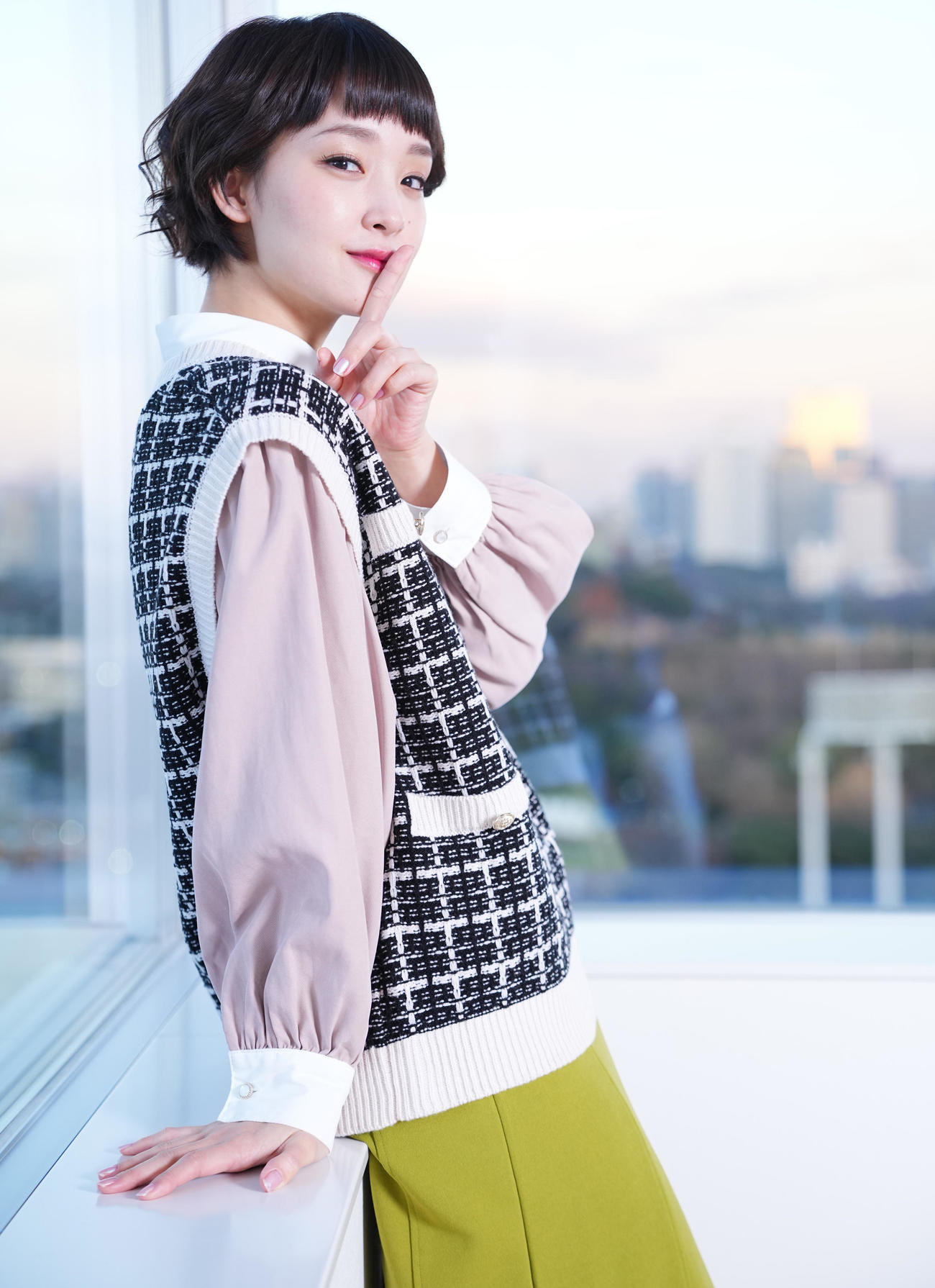 大人びた表情からかわいらしい笑顔までさまざまな表情を見せてくれた剛力彩芽（撮影・垰建太）