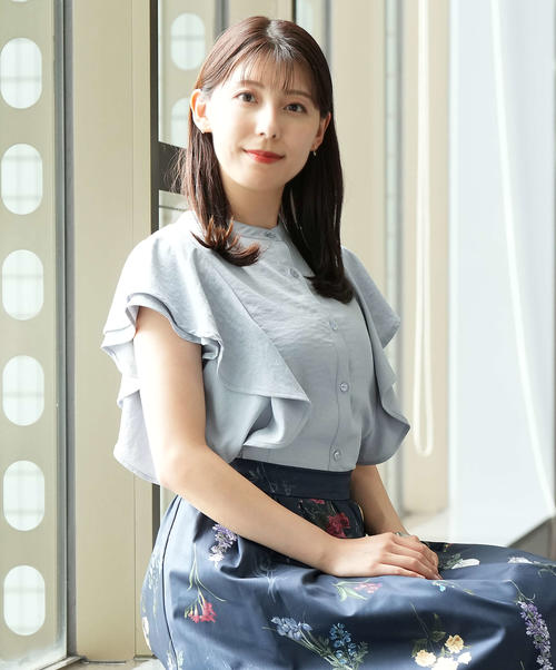 世界陸上女子100メートル障害で実況を担当する上村彩子TBSアナウンサー。女性の実況は実に28年ぶり（撮影・たえ見朱実）