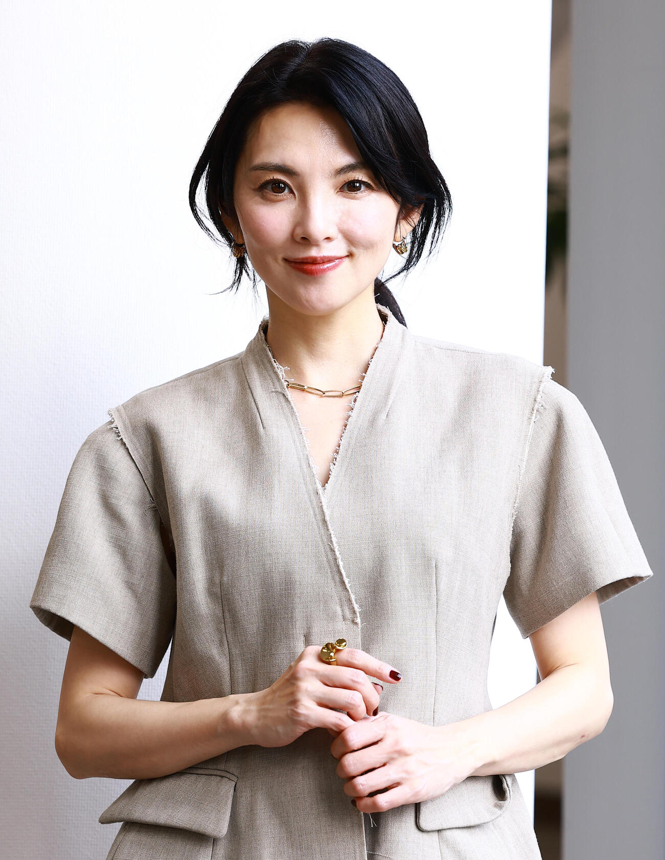 デビュー当時から田中麗奈さんを度々取材してきましたが、衝撃だったみずみずしい透明感は、大人の俳優になった今も健在でした（撮影・野上伸悟）