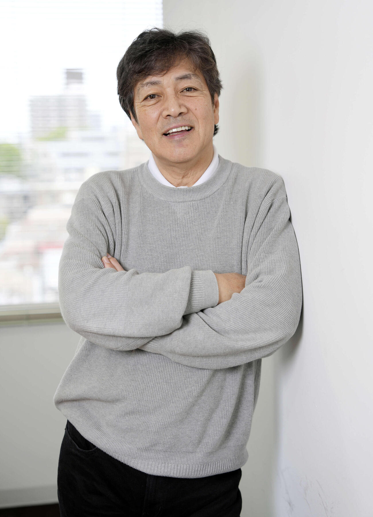 爽やかな表情を見せる野口五郎（撮影・小島史椰）