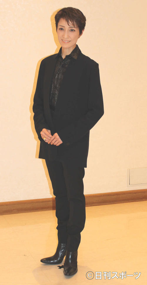 年内開幕最後の作品に主演する専科の轟悠（撮影・村上久美子）