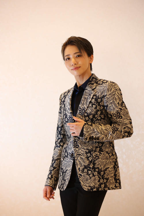 4年目に演じた同じ役で、その10年後を表現する礼真琴(代表撮影)