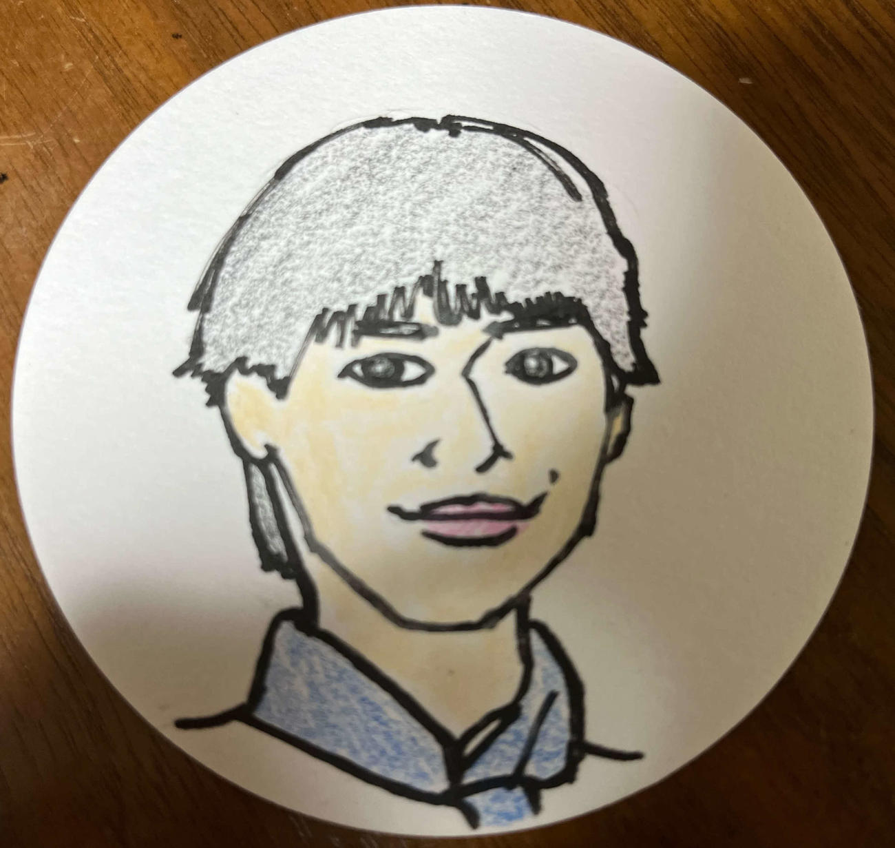 映画監督谷健二氏が描いた高橋文哉の似顔絵