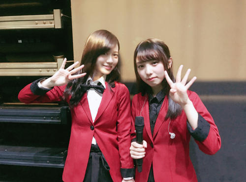 写真は去年の全国ツアー。混合ユニットで一緒だった与田(祐希=右)ちゃんと。
