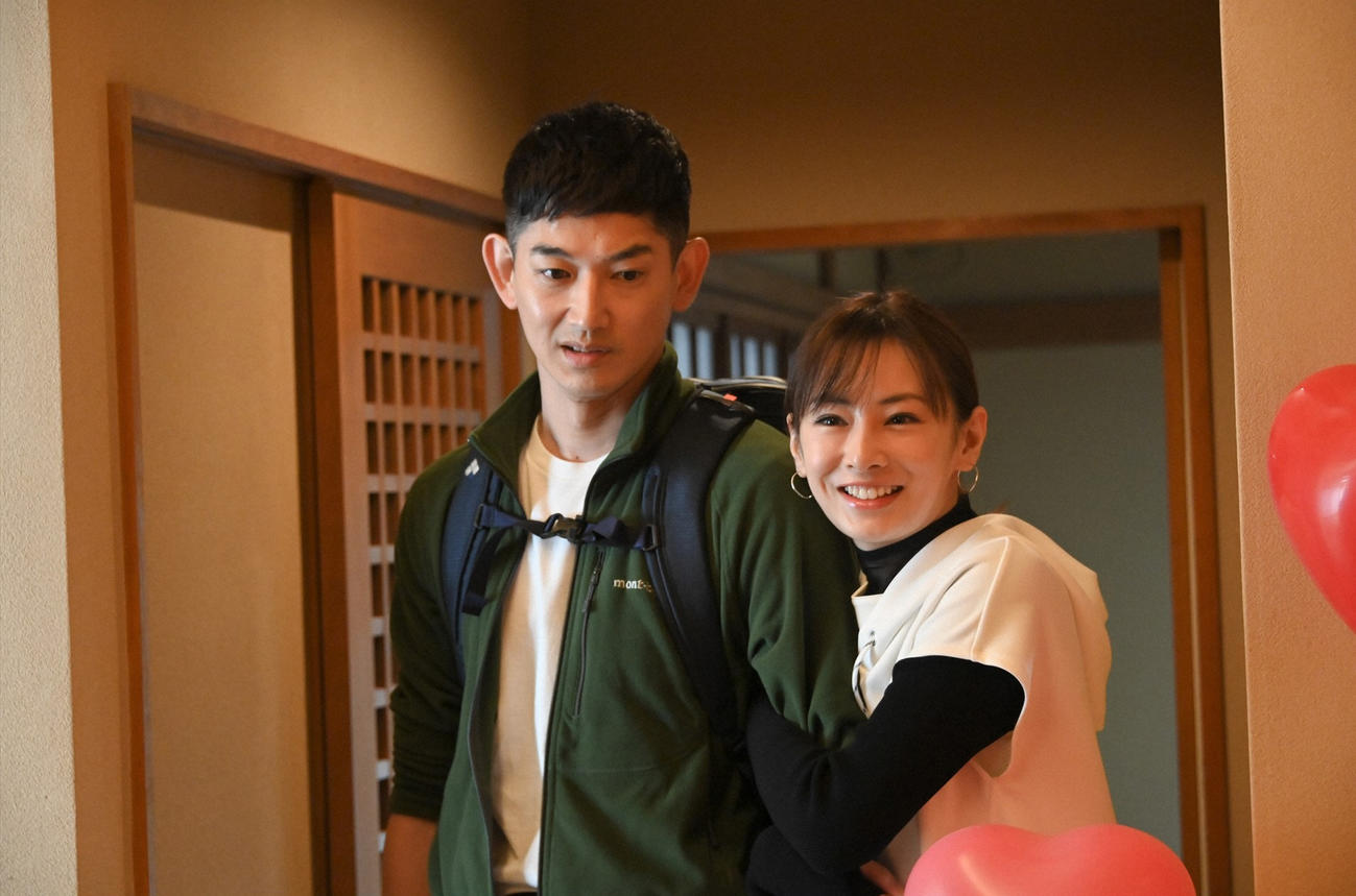 金曜ドラマ「リコカツ」（C）TBS