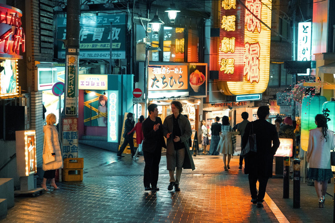 WOWOWオリジナルドラマ「TOKYO VICE」より。渋谷百軒店でのロケ（C）HBO Max／Eros Hoagland