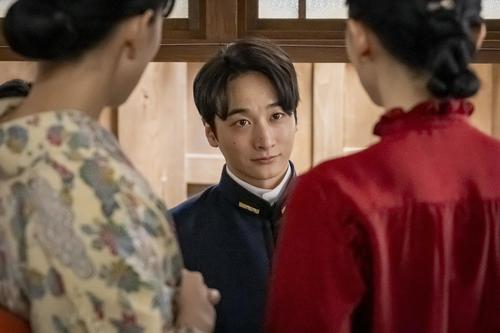 木曜劇場「波うららかに、めおと日和」(C)フジテレビ