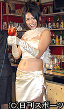 トレカゲームのテーマ・バー開店セレモニーに出席した川村ゆきえ