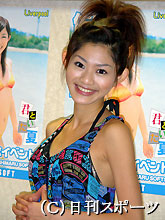 初ＤＶＤ「君といた夏」の発売イベントを行った佐藤里香（撮影・梅田恵子）
