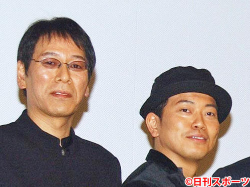 大杉漣さん（左）と宮迫博之（２００３年２月８日撮影）