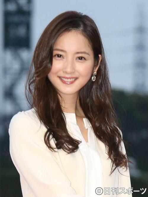 佐々木希（１６年１２月４日撮影）