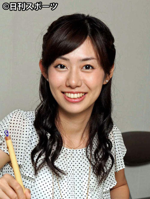 山崎夕貴アナ卒業で号泣 28日の芸能社会ニュース 芸能 日刊スポーツ