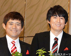 トリオ漫才 近江アナのボケに華丸 大吉ツッコミ 芸能 日刊スポーツ