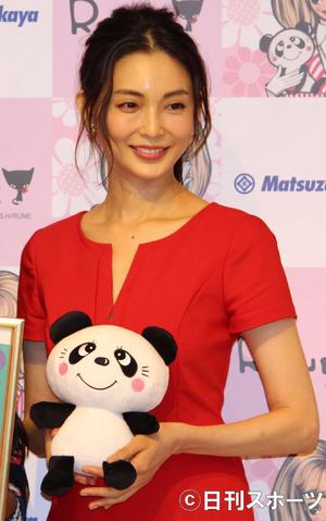 押切もえ抜群スタイル健在 出産後に 食欲増えた 芸能 日刊スポーツ