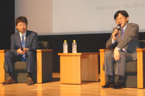 対談した杉本昌隆七段（左）と谷川浩司九段（撮影・松浦隆司）