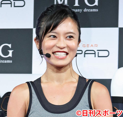 小島瑠璃子