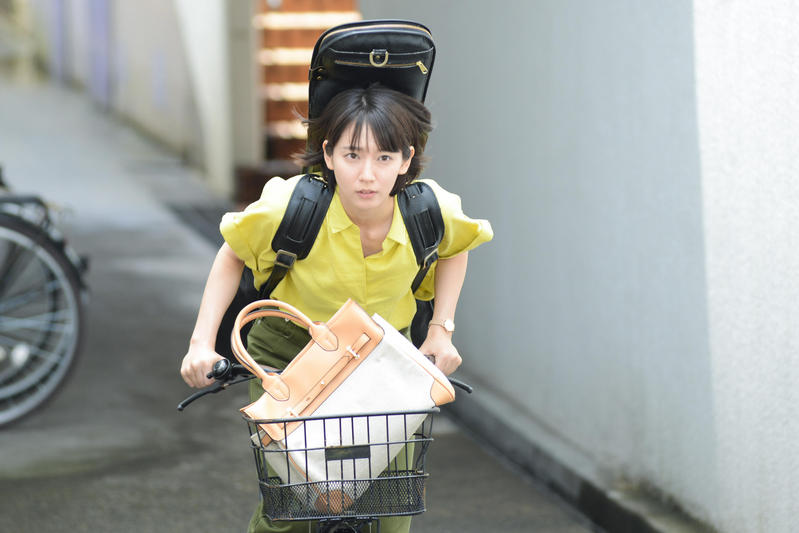 吉岡里帆「健康で文化的な－」家族崩壊危機5・8％ - ドラマ : 日刊
